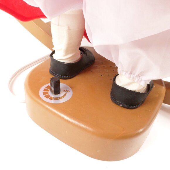 Vintage 90s Animatronic Musical Santa Mrs Claus Kiss Christmas Love Animated Big - Picture 12 of 17